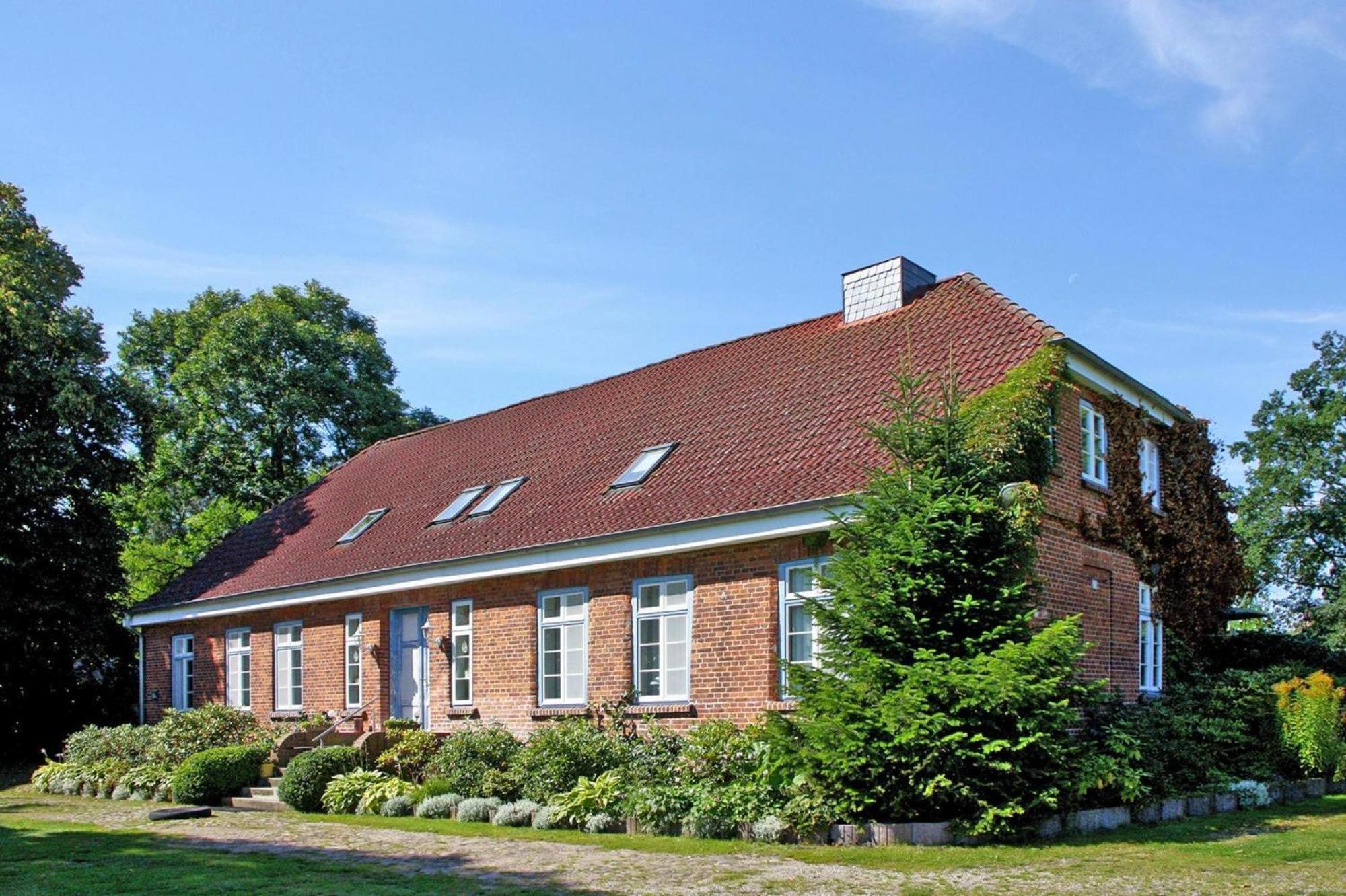 Apartment In Schultenbrook With Garden Metelsdorf Exterior photo